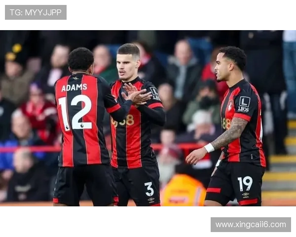 伯恩茅斯激战曼联:英超焦点对决直播火热开启 伯恩茅斯激战曼联:英超焦点对决直播火热开启